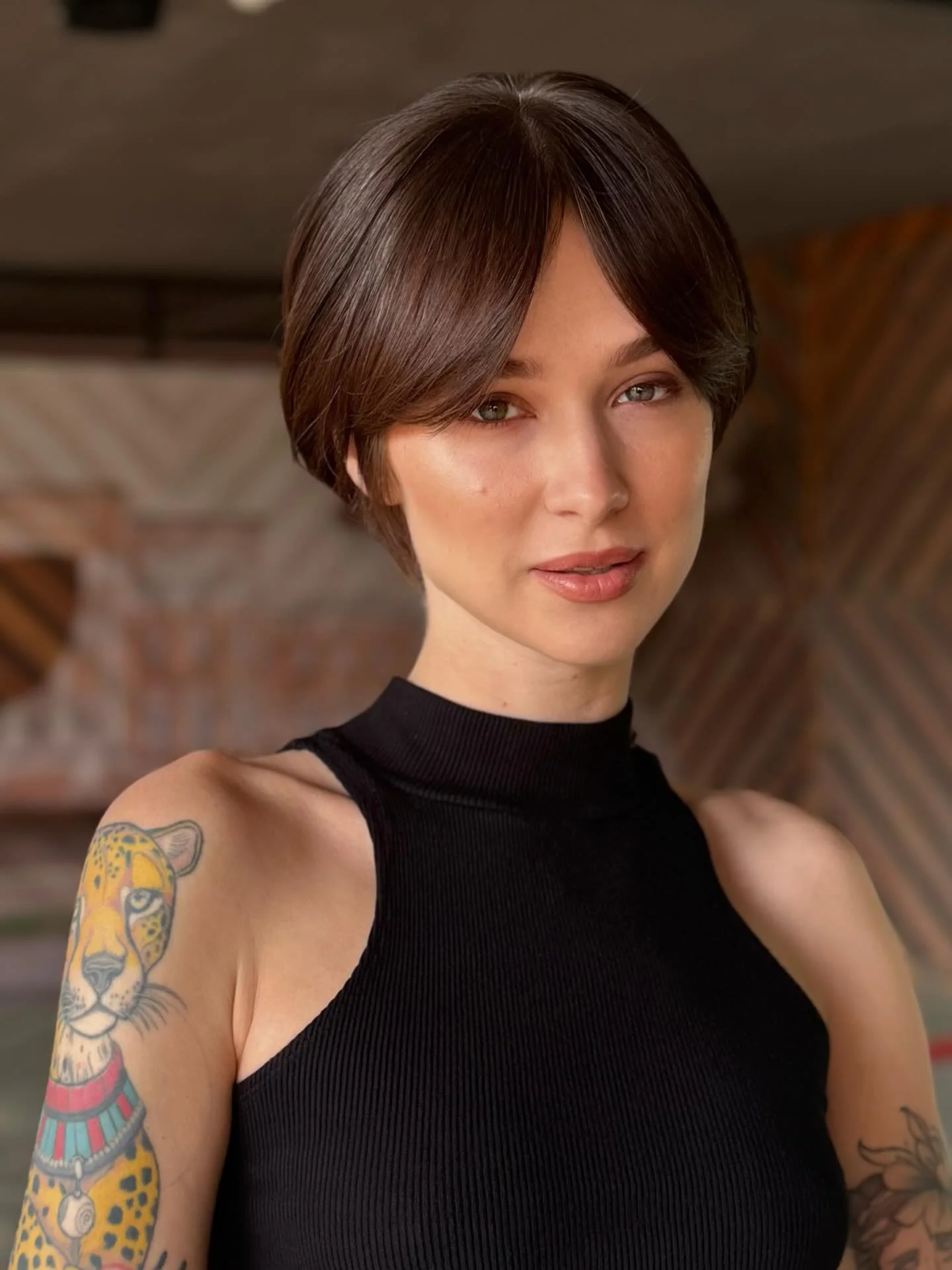 bixie haircut Minimalist Sleek Bixie With Curtain Bangs