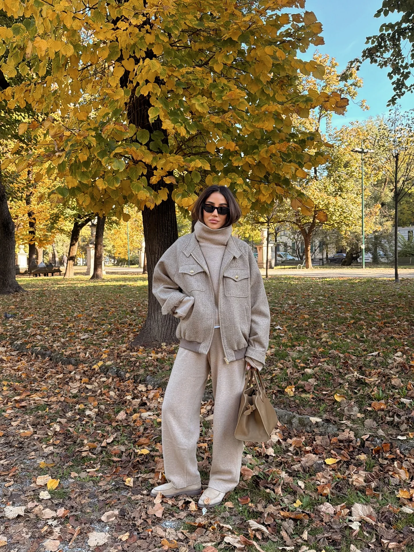comfy fall outfits 2026 Soft Beige Knitwear For Crisp Autumn Walks