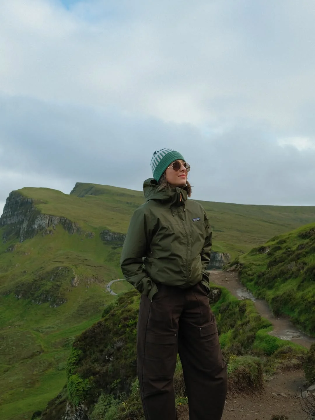 fall hiking outfits 2026 Forest Green Utility Style With Cozy Autumn Layers