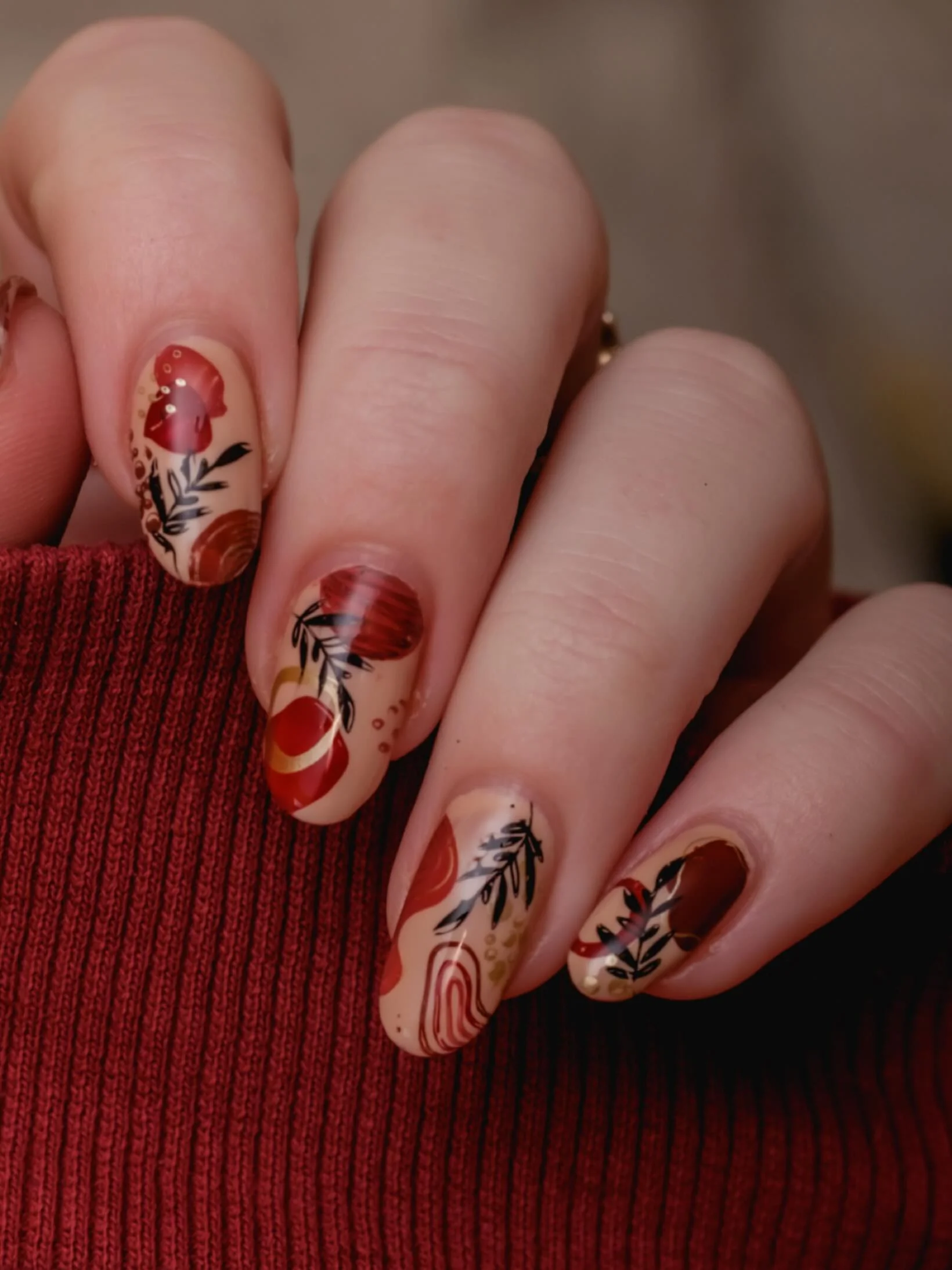 september nail art ideas 2026 Abstract Earth Tone Botanical Nails