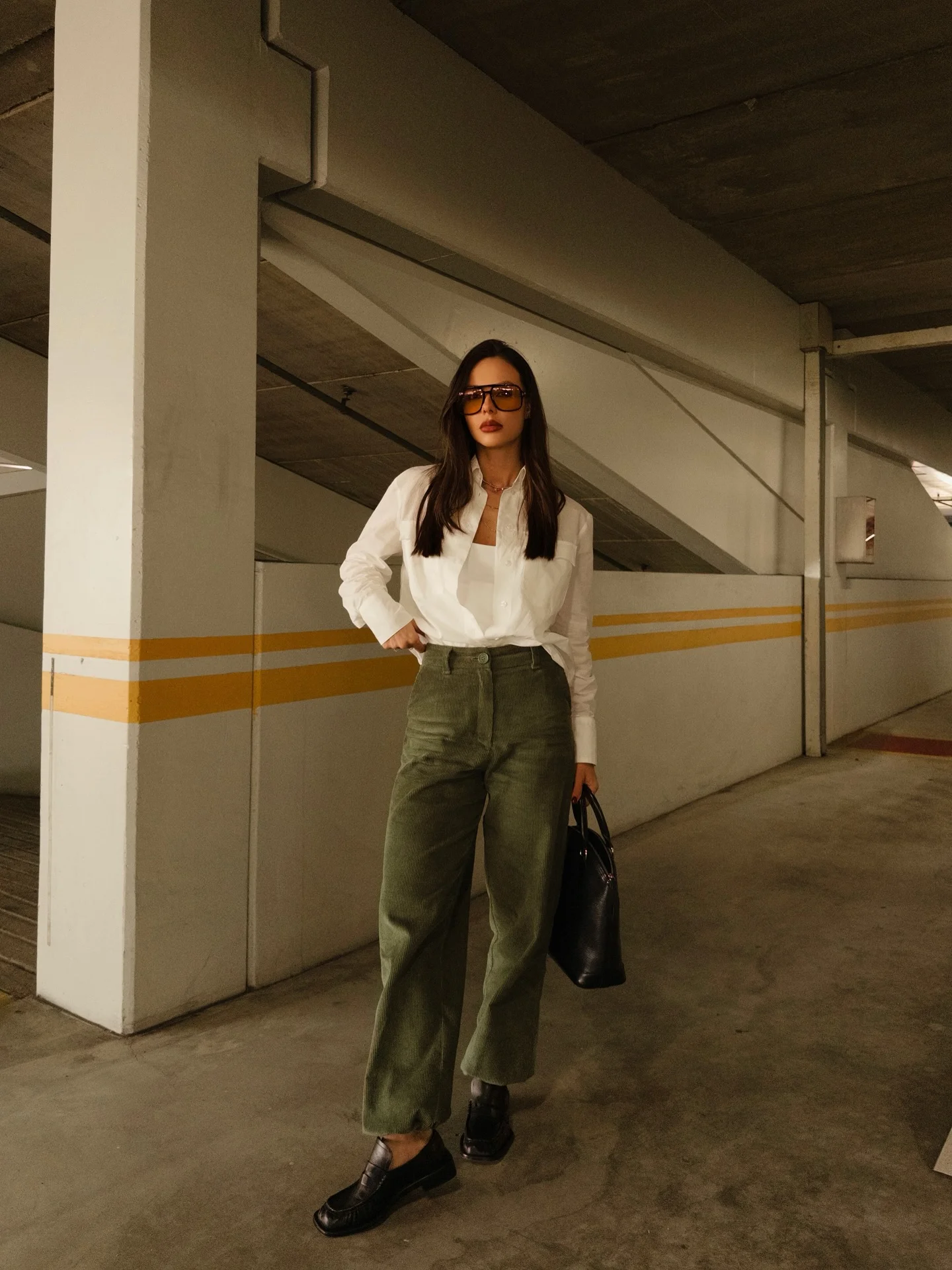 early fall outfits 2026 Olive Wide-Leg Trousers With Crisp White Shirt