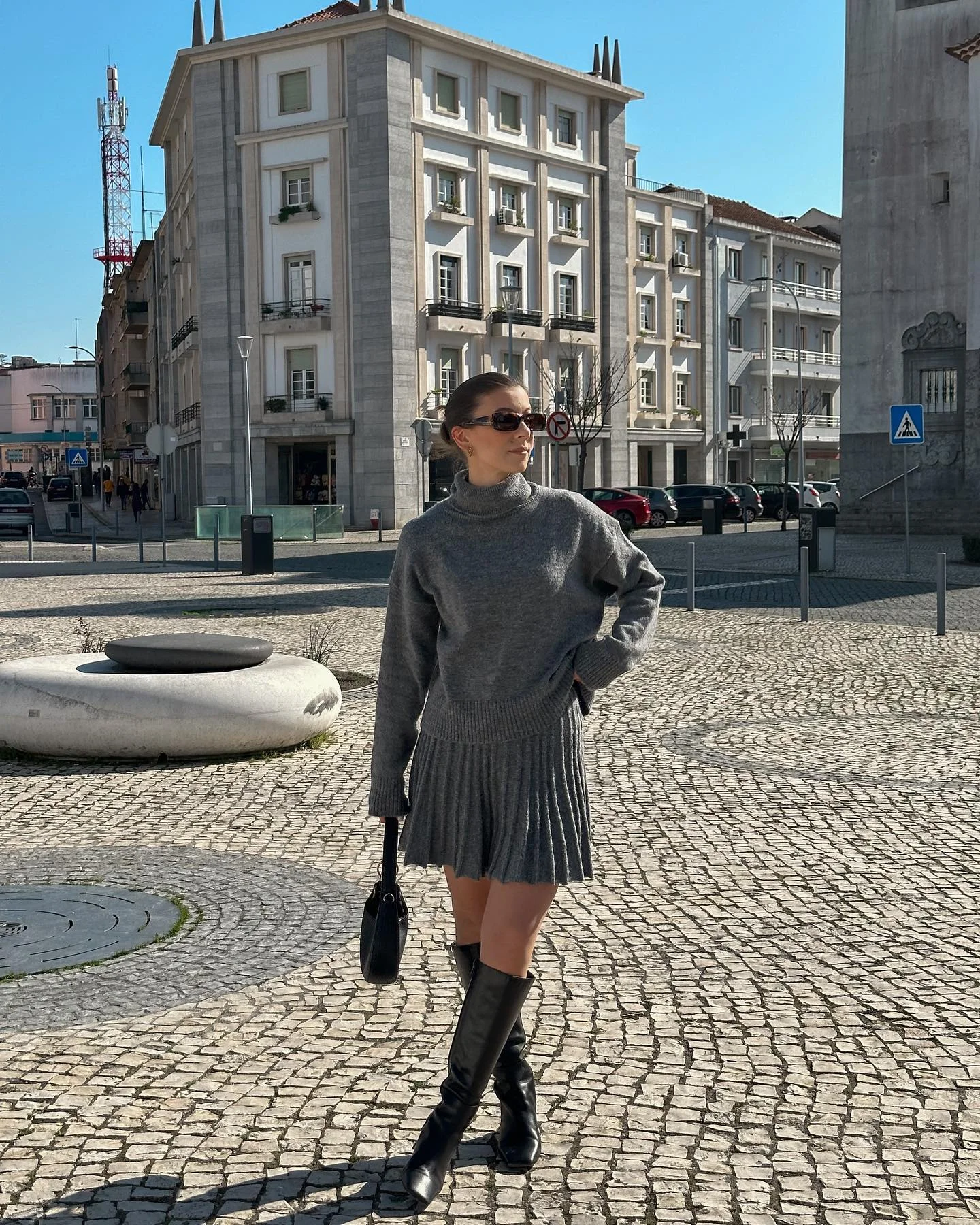 knit skirt outfits fall 2026 Pleated Grey Knit Mini Skirt With Knee High Boots