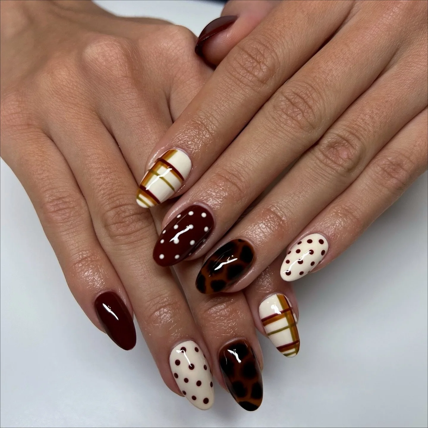 fall nail for all plates skin 2026 Cozy Plaid And Leopard Mix Nails