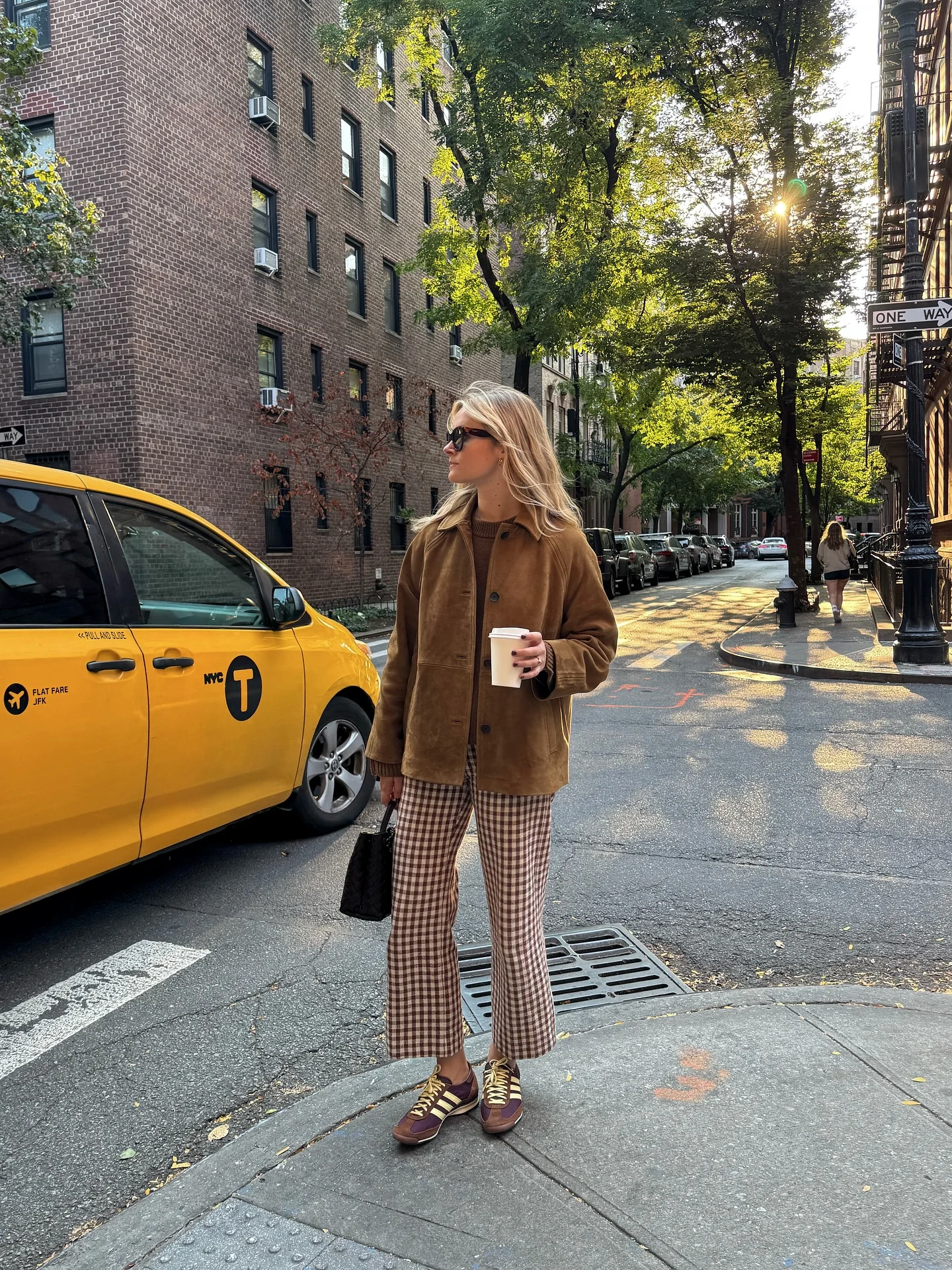 september outfits ideas 2026 Brown Suede And Checked Pants For New York Coffee Runs