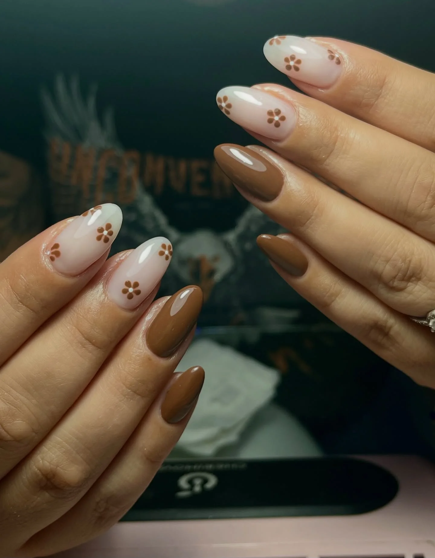 fall almond nails 2026 Warm Caramel Florals For Everyday Autumn Style