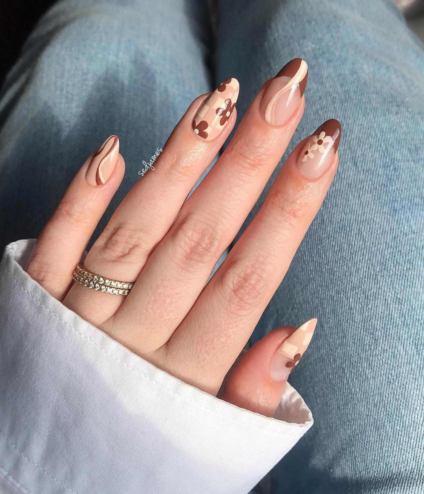 fall nail for all plates skin 2026 Soft Cocoa Florals With Delicate Swirl Accents