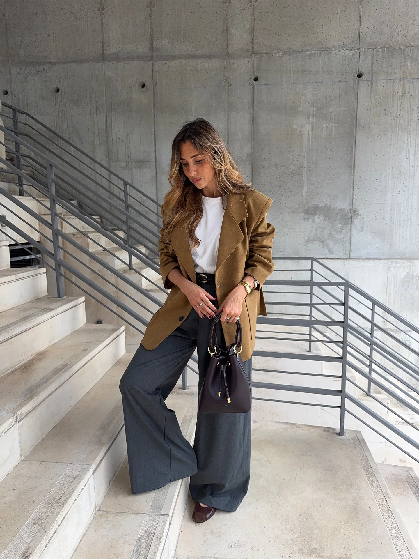 fall outfits wide leg trousers 2026 Relaxed Camel Blazer With Charcoal Wide Leg Trousers