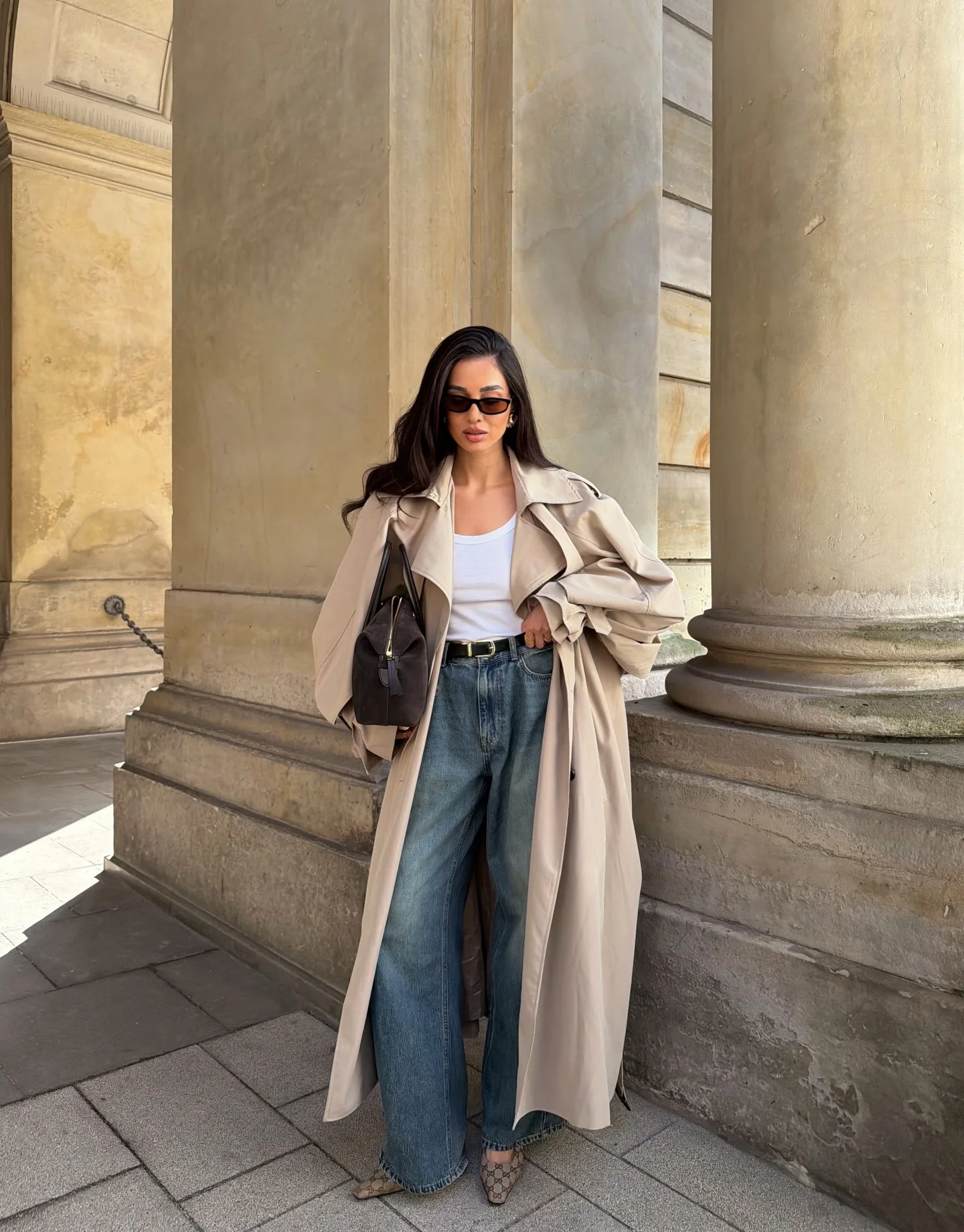 trench coat fall outfits 2026 Relaxed Beige Trench With Wide-Leg Denim Elegance