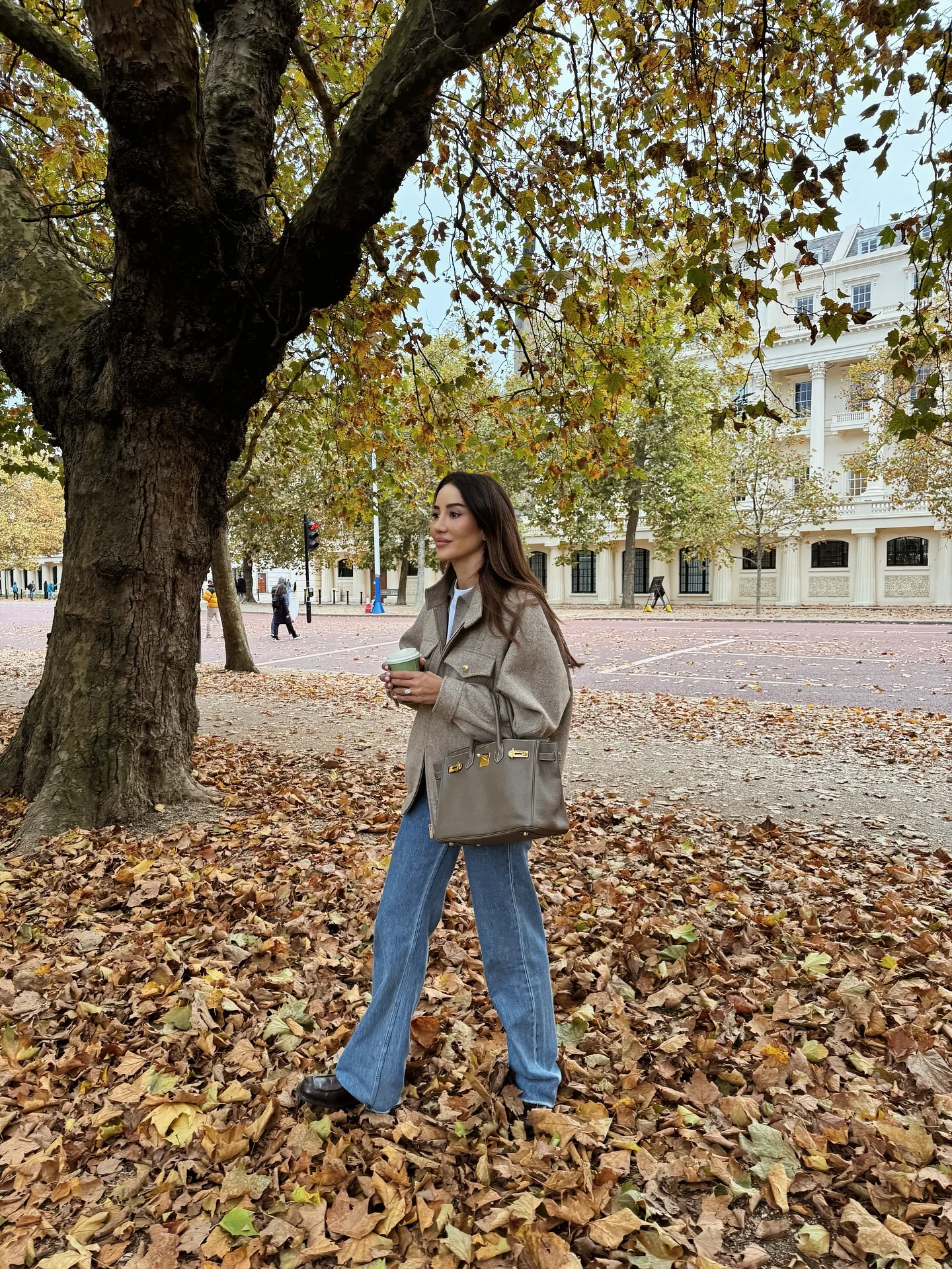 classic fall outfits 2026 Soft Neutral Layers With Relaxed Denim