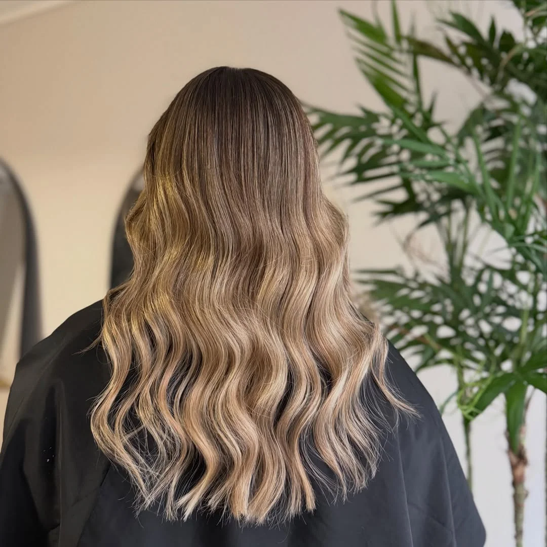 full head babylights blonde on brown hair Cool Beige Babylights For An Effortless Lob