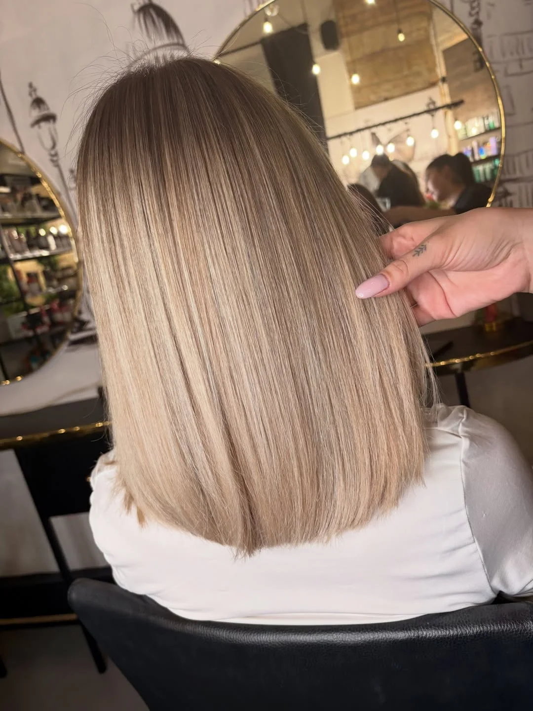 babylights hair ideas Champagne Blonde Babylights With A Sleek Glass Finish