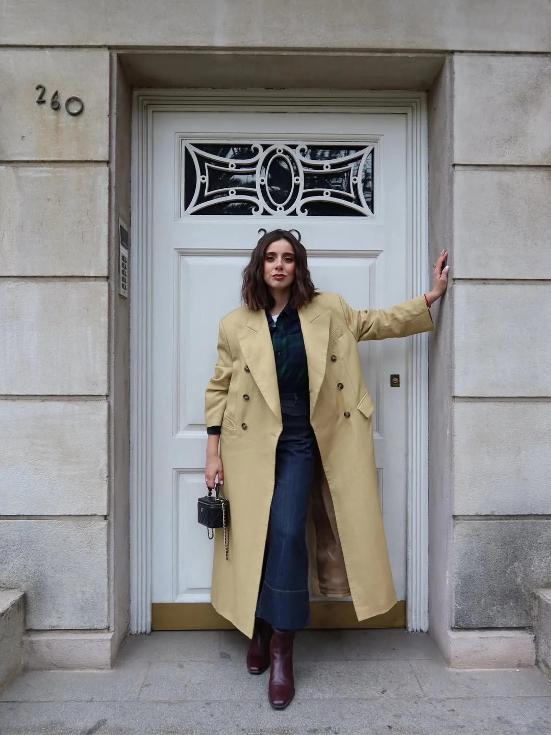trench coat fall outfits 2026 Soft Yellow Trench With Vintage Autumn Layers