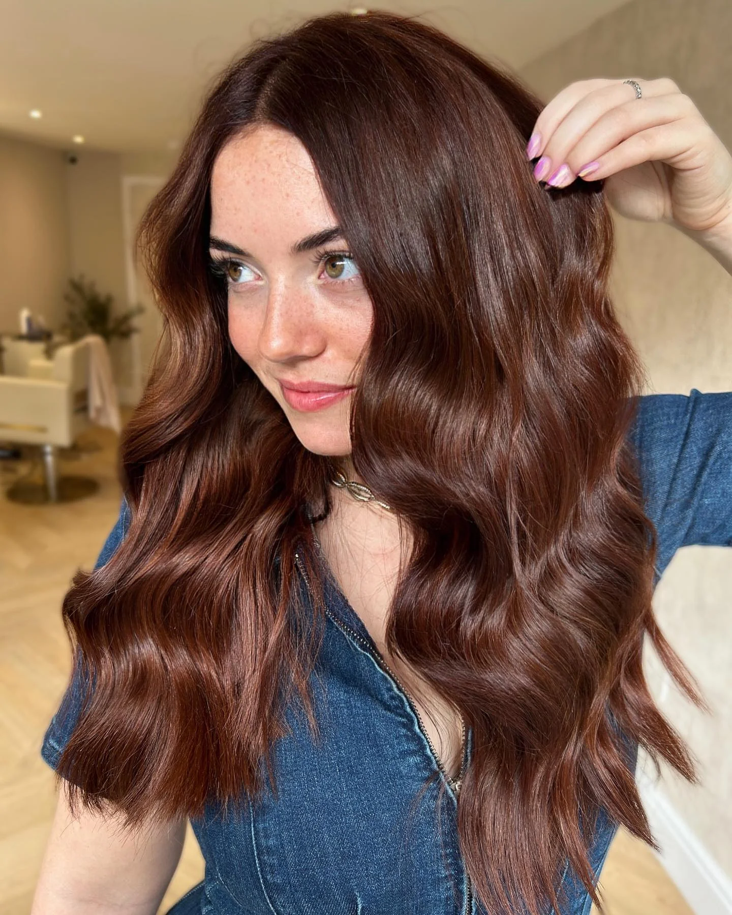 chestnut brown hair color Deep Chocolate Chestnut Waves With Luxurious Shine