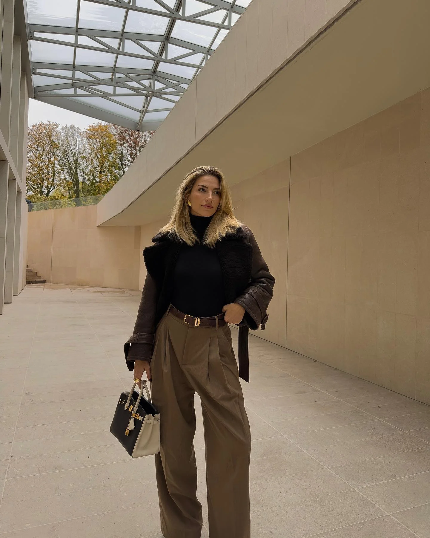 fall outfits wide leg trousers 2026 Rich Espresso Layers For Crisp Autumn Days