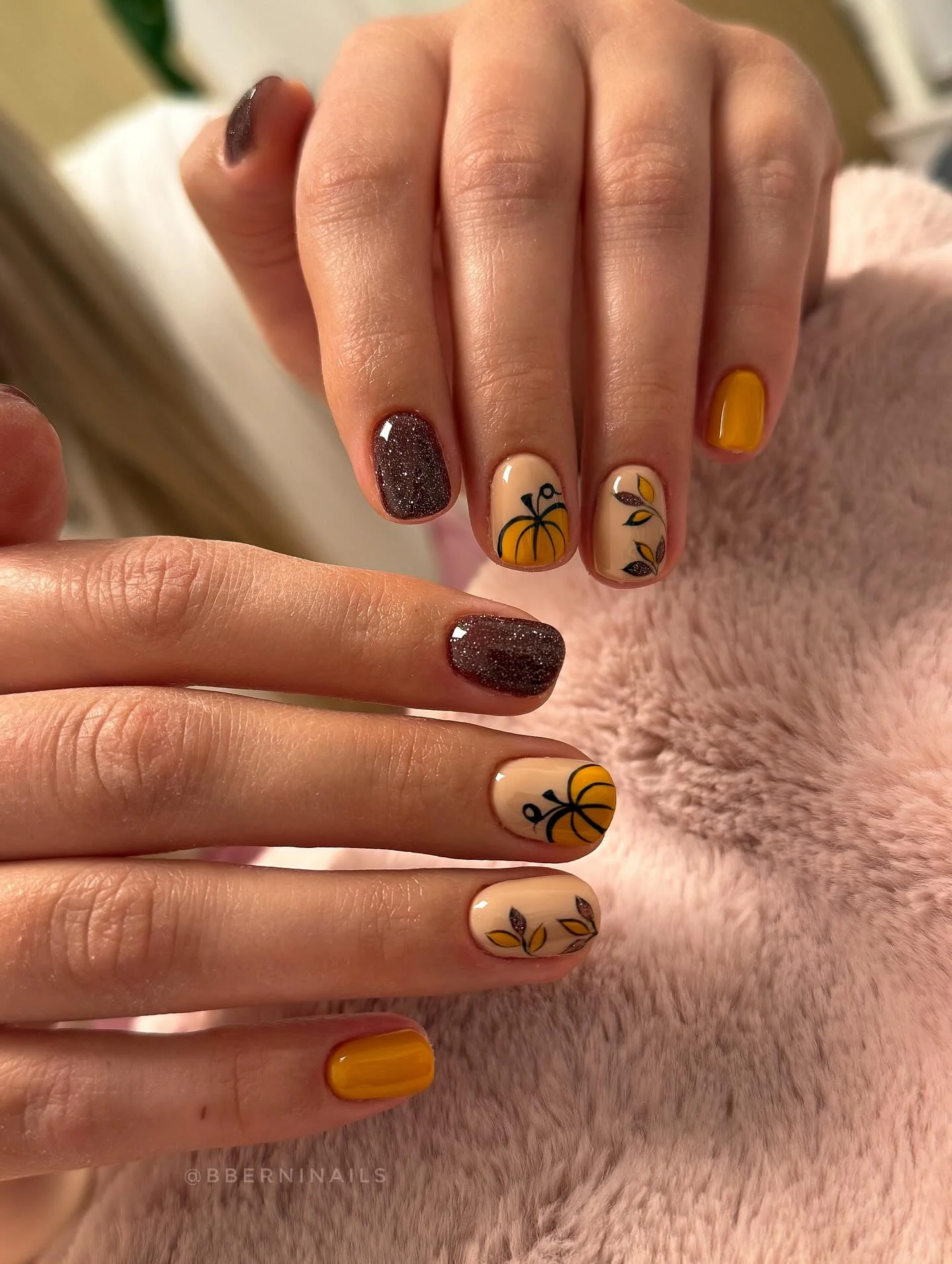 fall short nails 2026 Golden Pumpkin Accent Nails For Cozy Autumn Days