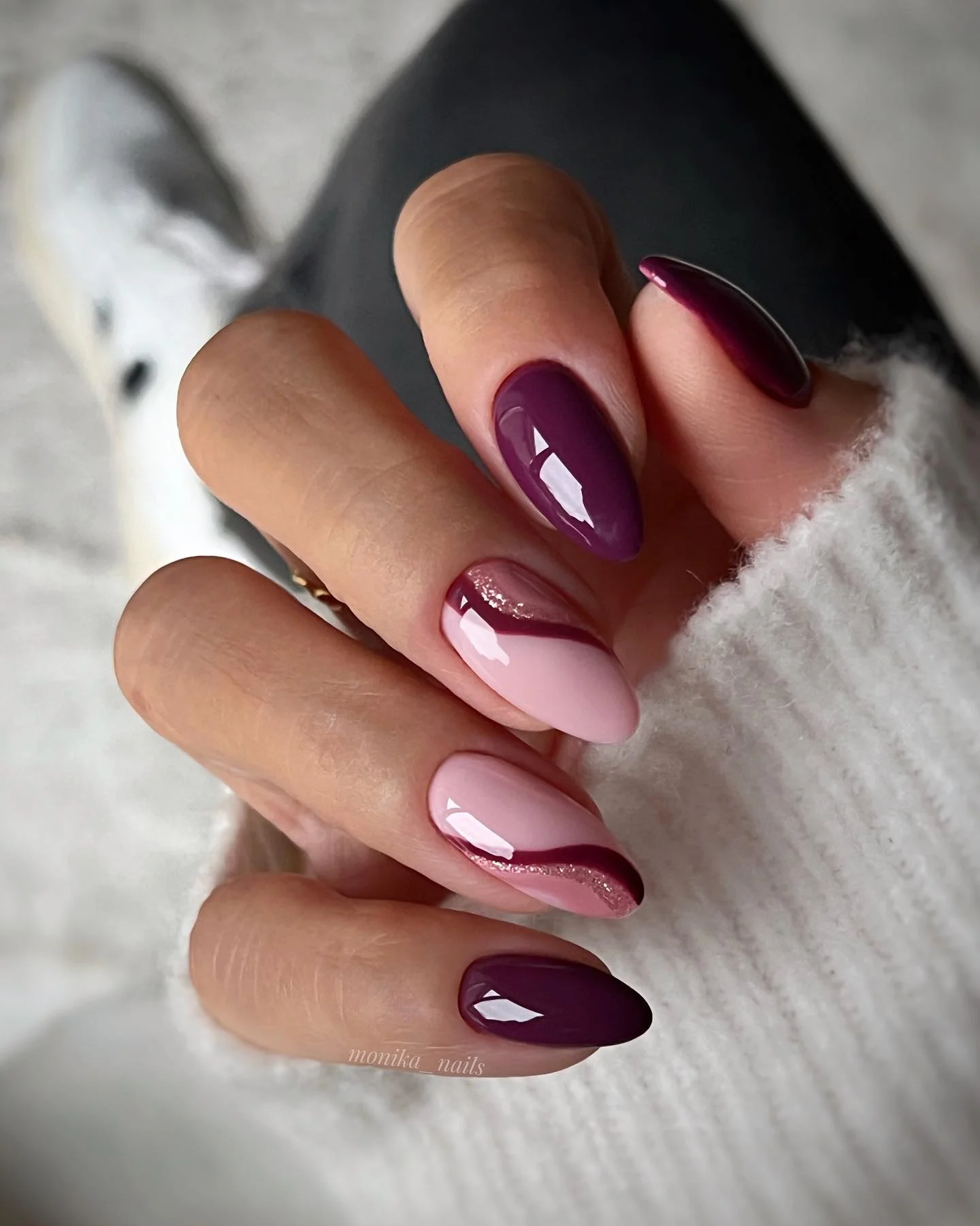 fall burgundy nails with design Plum Burgundy And Blush Sweeping Lines