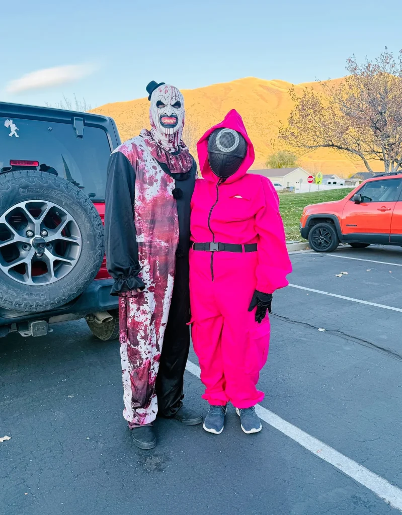 21 Best Halloween Costume Ideas 2026: Creative Couple & Family Looks