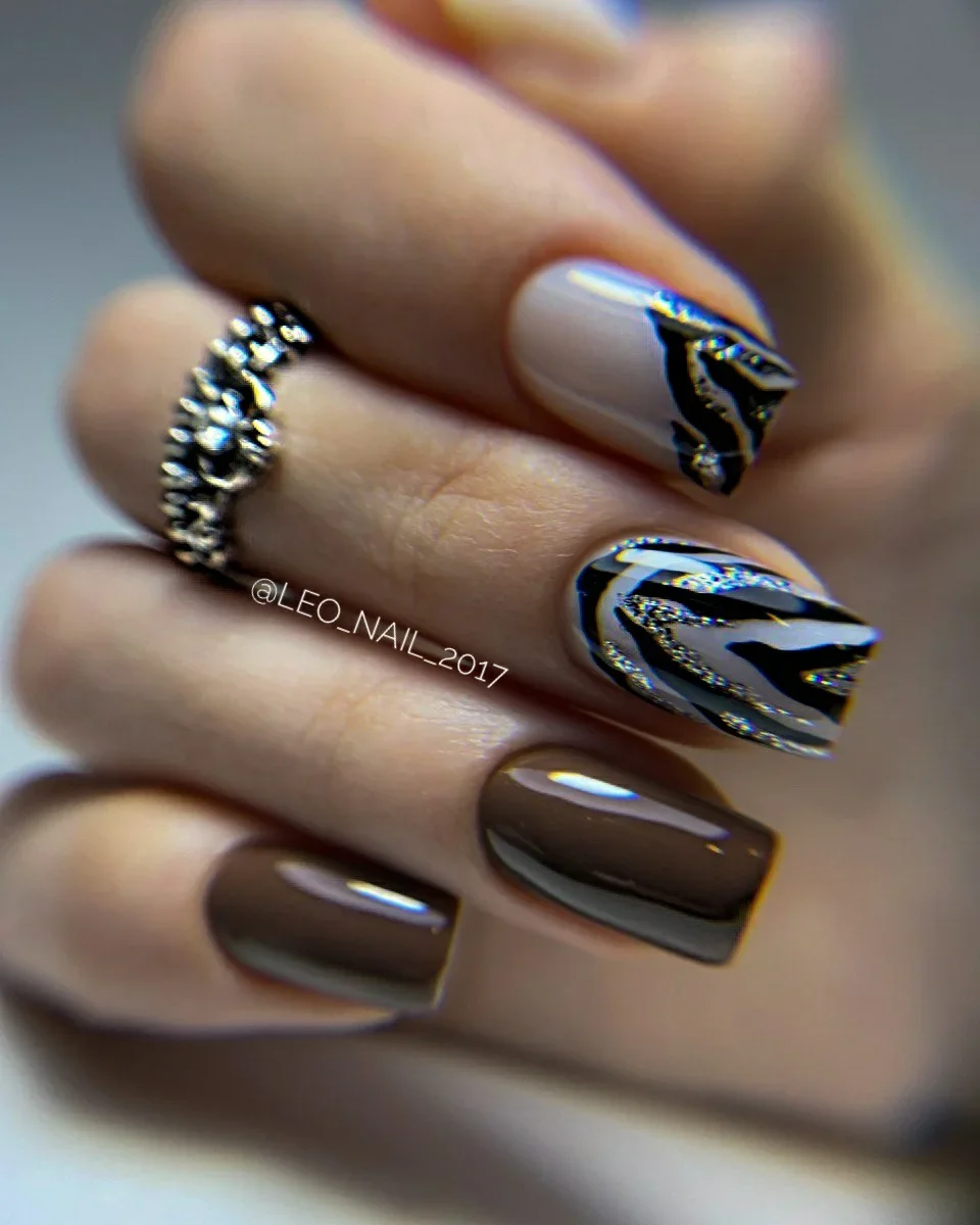 fall dark nail shadow ideas 2026 Chocolate Brown And Graphic Gold Detail