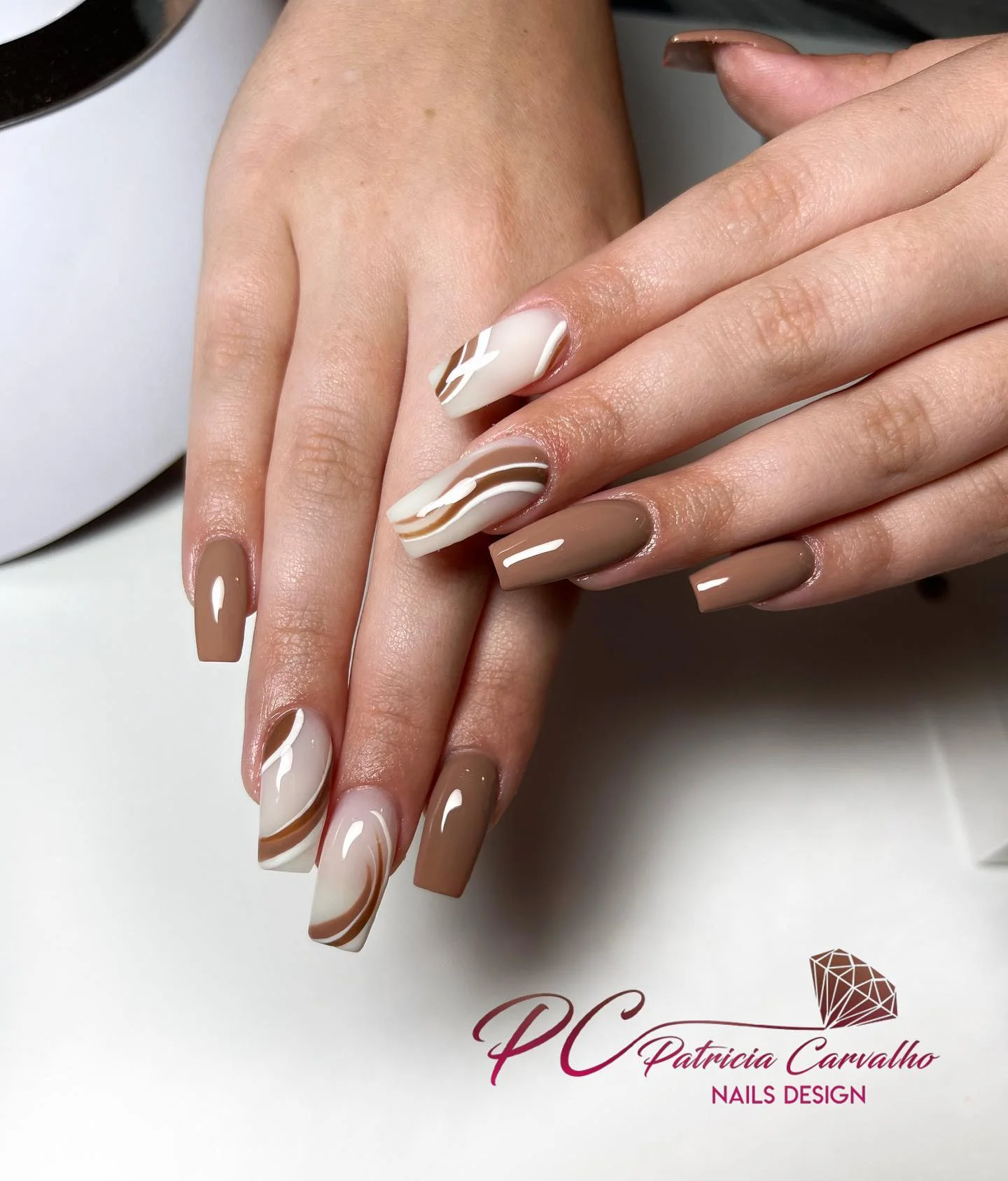 fall manicure ideas 2026 Caramel Wave Square Manicure With Modern Neutral Lines