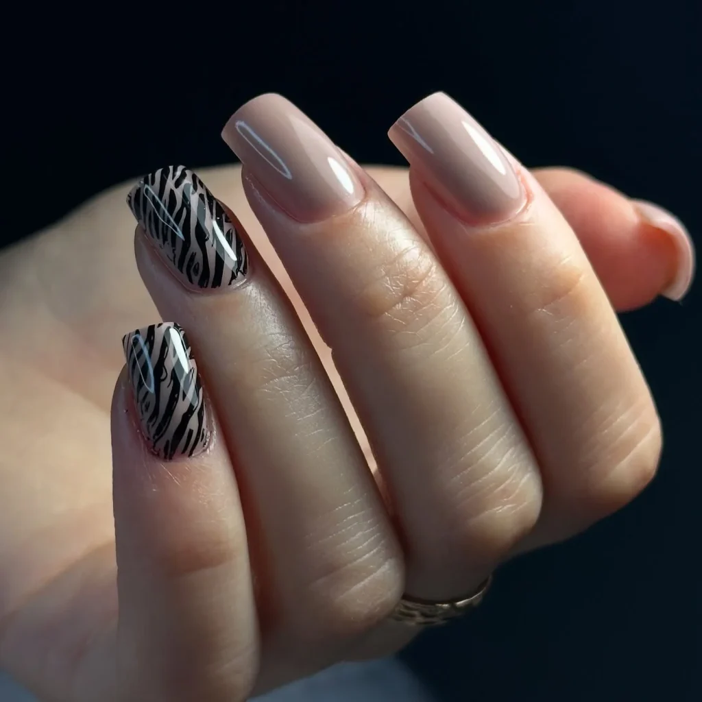 21 Fall Nail Ideas 2026: Chic Autumn Nail Designs to Try