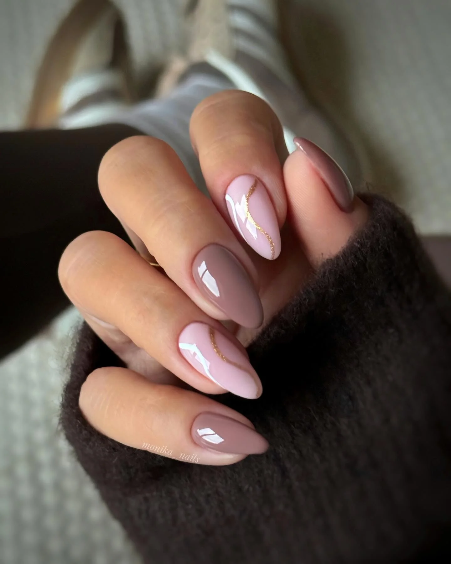 fall mid length nails 2026 Blush Pink And Taupe Minimalism With Golden Curves