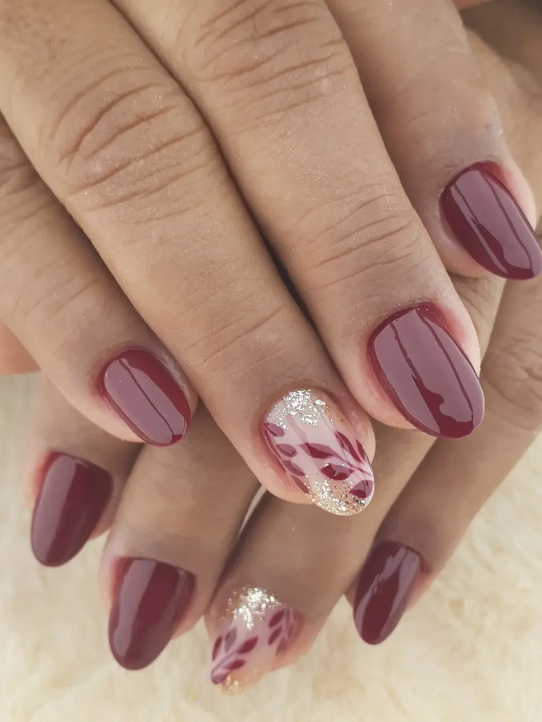 fall manicure ideas 2026 Berry Gloss Nails With Delicate Glitter Botanical Accent