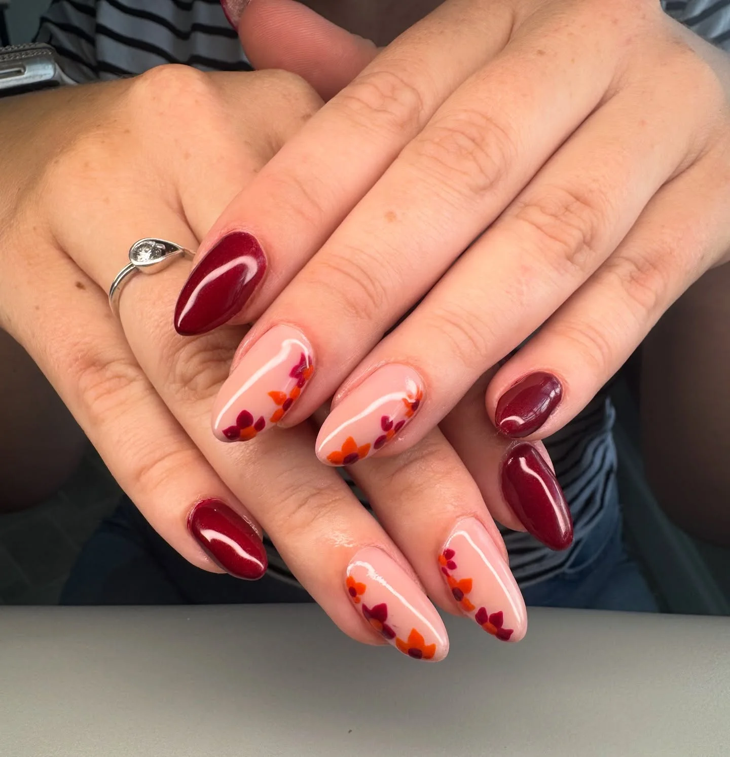 fall burgundy nails with design Warm Autumn Burgundy Nails With Tiny Leaf Accents