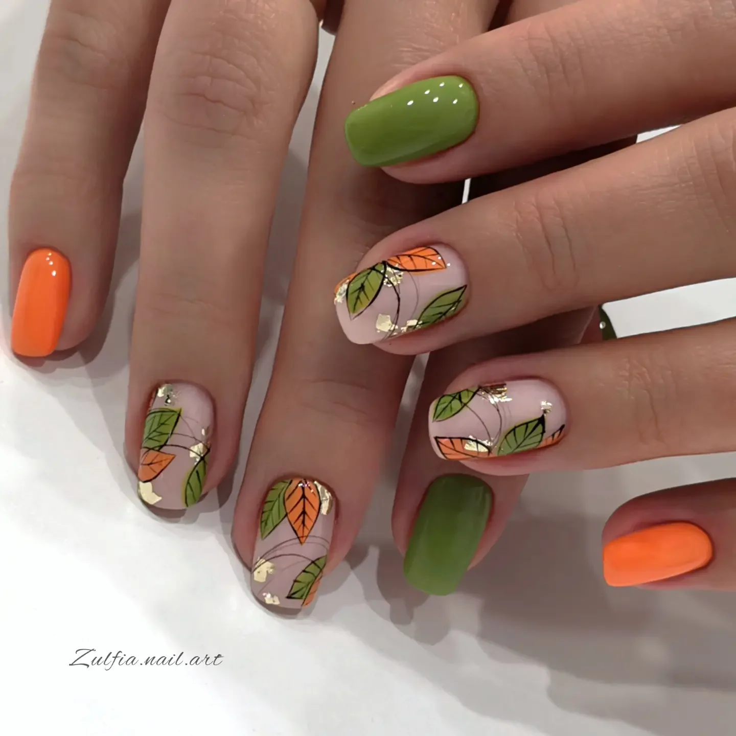fall nails for olive skin tone 2026 Olive Green And Autumn Leaf Nail Art