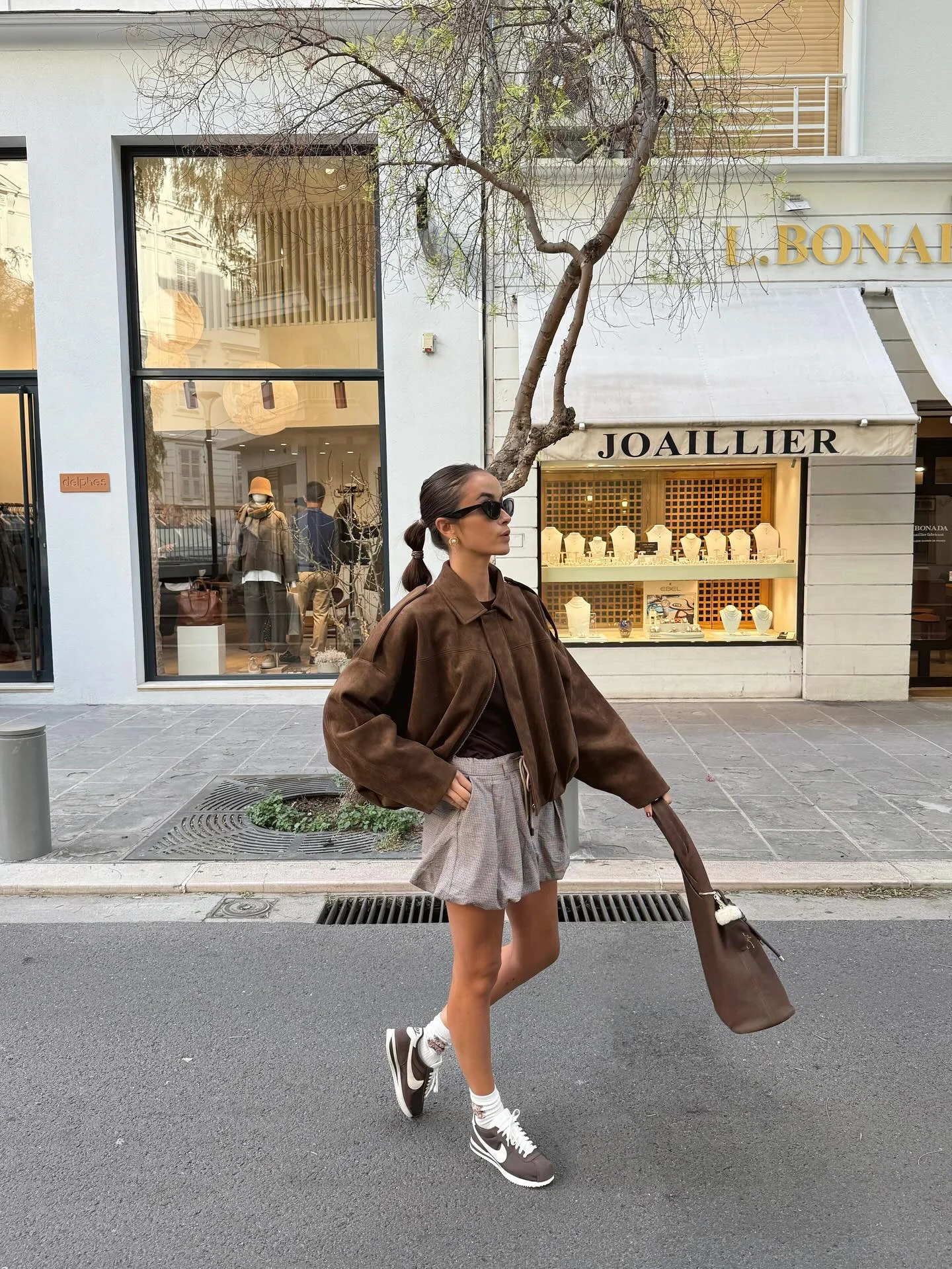 september fashion trends 2026 Chocolate Leather And Soft Tailored Shorts