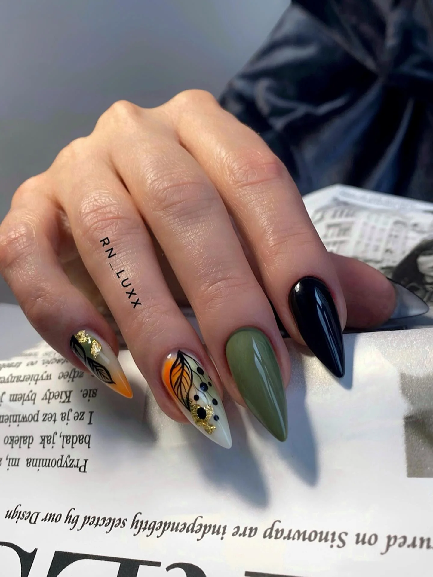 fall dark nail shadow ideas 2026 Olive Green And Autumn Leaf Accents