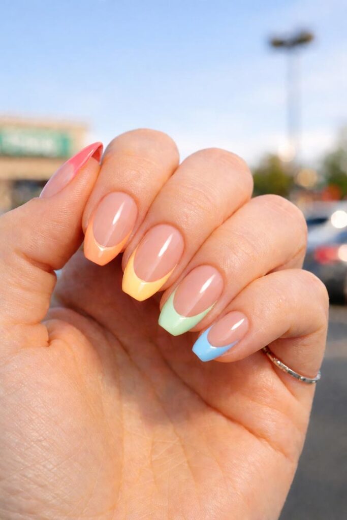 Summer Nails: 20 Cute Ideas That Belong in the Sunlight