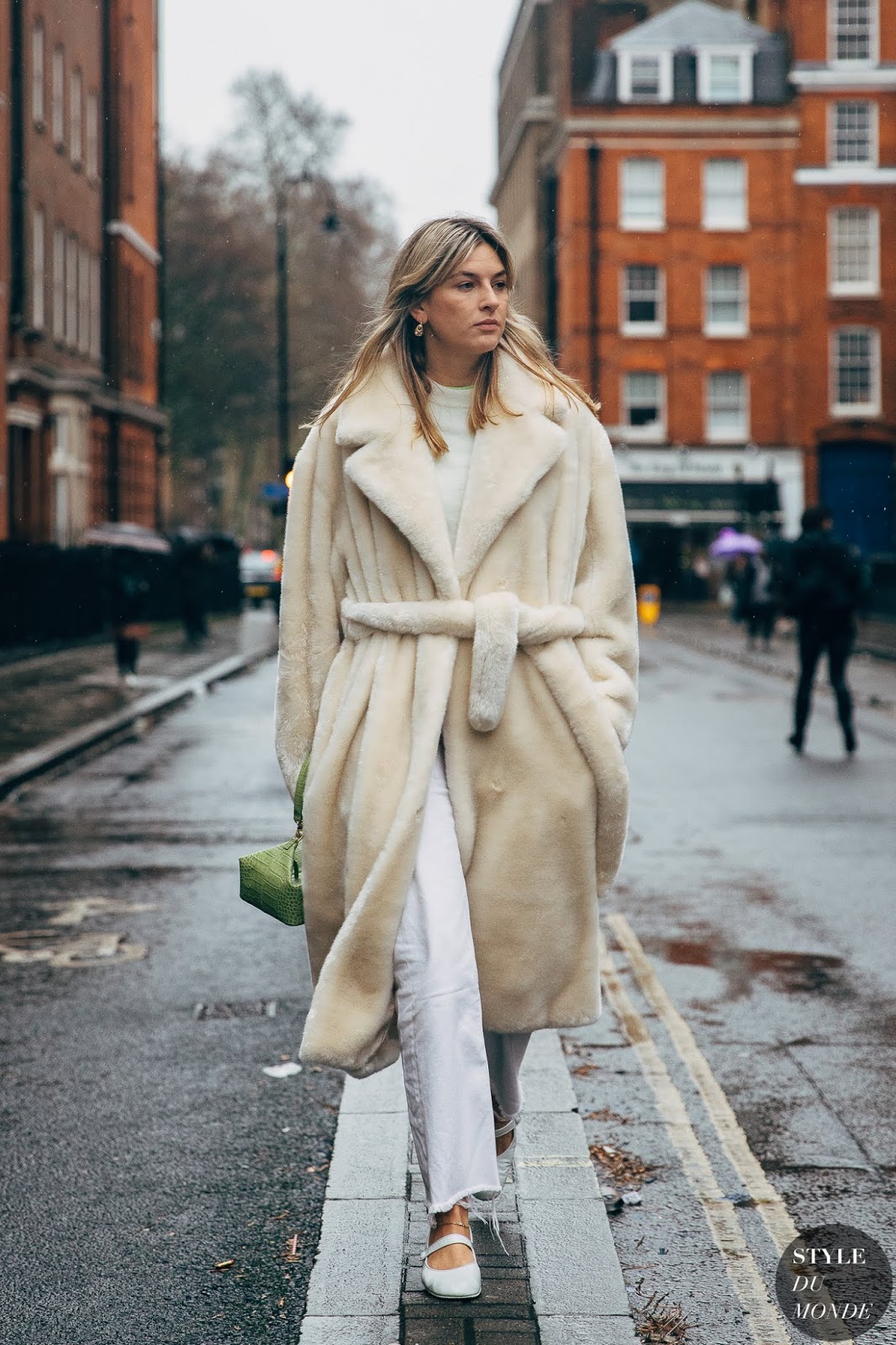 Le Fashion: How a London It Girl Wears White for Winter