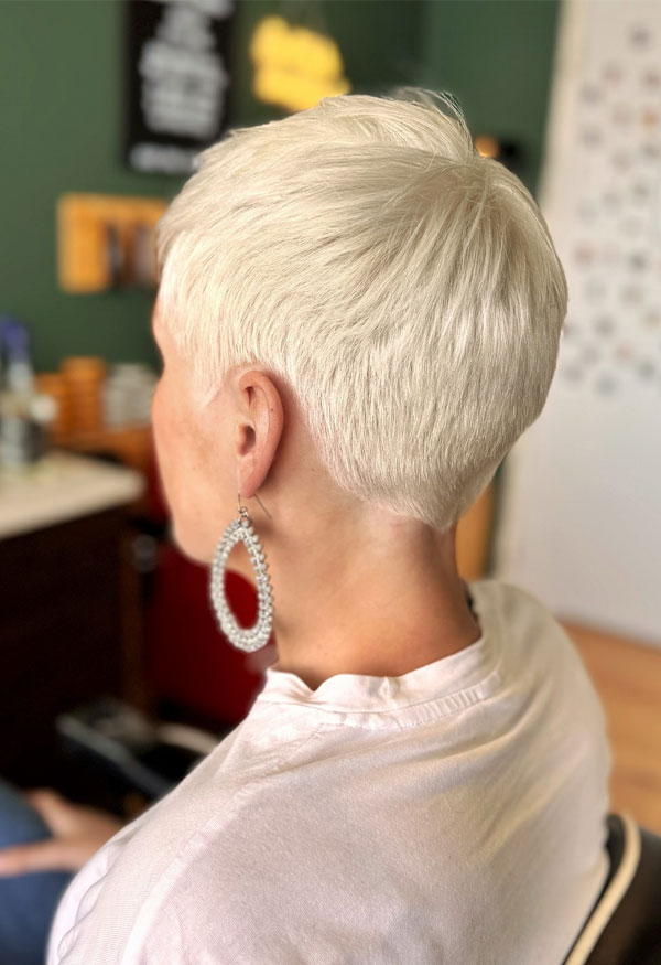 Ear Layered Platinum Pixie with Tousled Nape Ear Layered Platinum Pixie with Tousled Nape — very short women haircuts