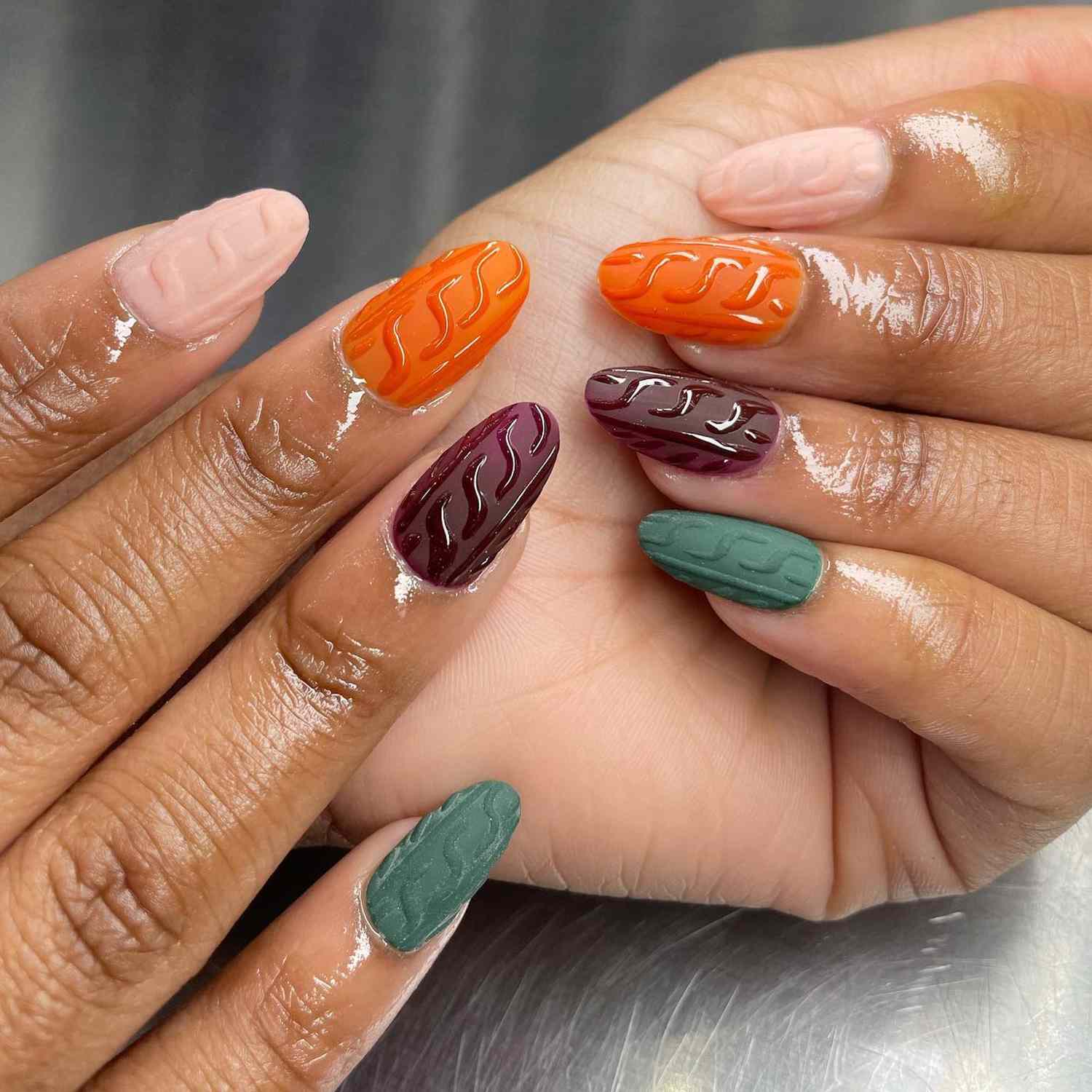 Fall Color Palette Textured Knit Nails Fall Color Palette Textured Knit Nails — Sweater Nails