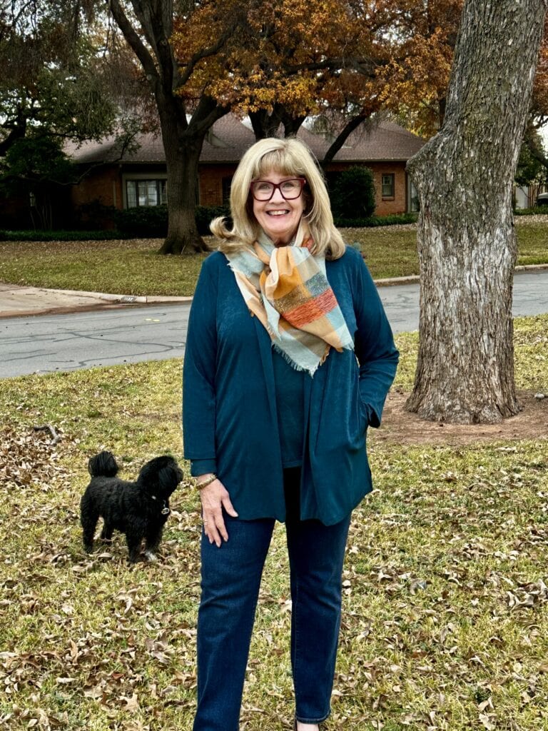 Teal Cardigan and Plaid Scarf for a Casual Layered Look Teal Cardigan and Plaid Scarf for a Casual Layered Look — Colorful Winter Outfits