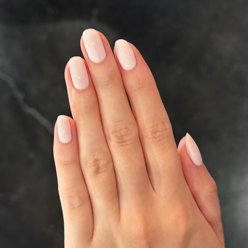 Glossy Sheer Milky Pink Medium Oval Nails Glossy Sheer Milky Pink Medium Oval Nails — Milky White Nails