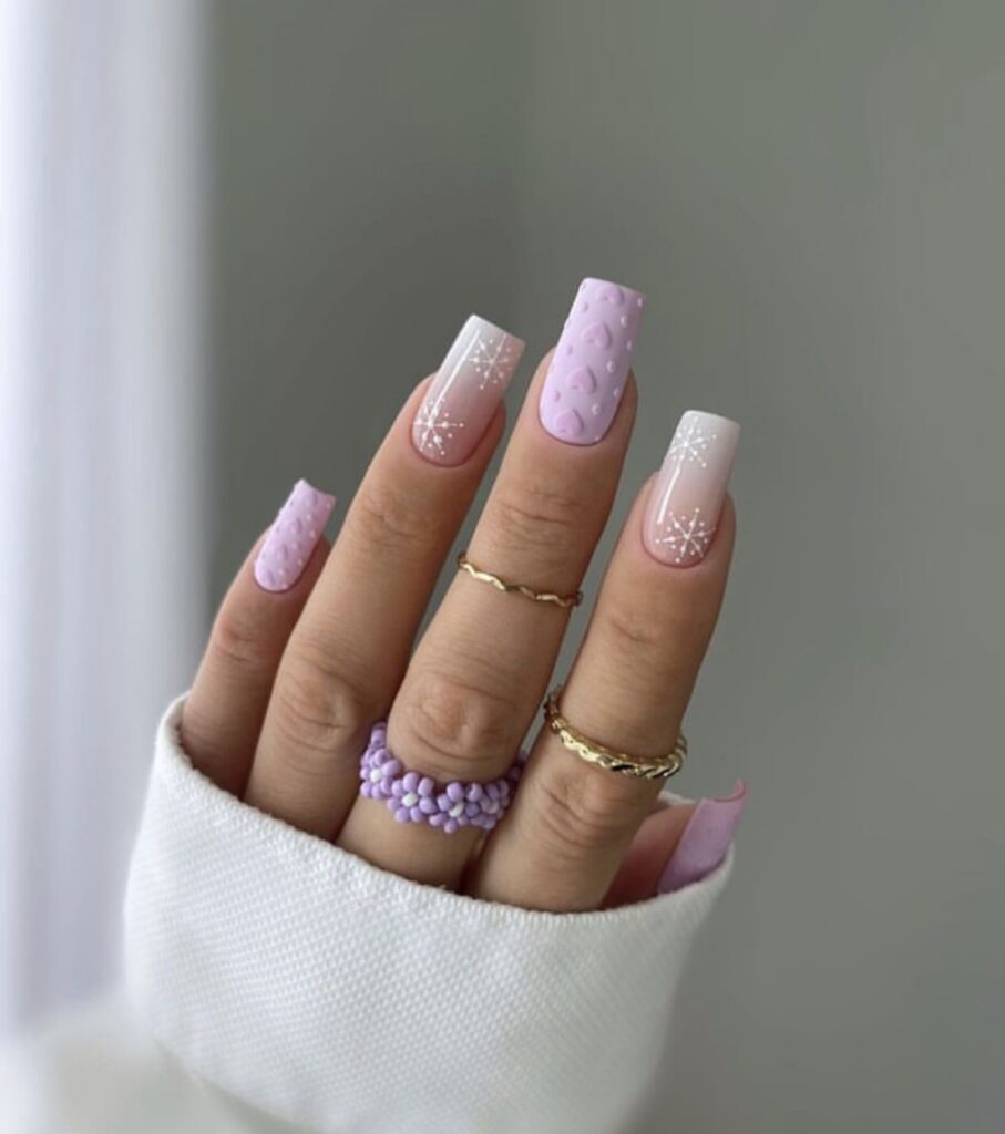 Matte/Glossy Pink Snowflakes and Texture Matte/Glossy Pink Snowflakes and Texture — Short Winter Gel Nails