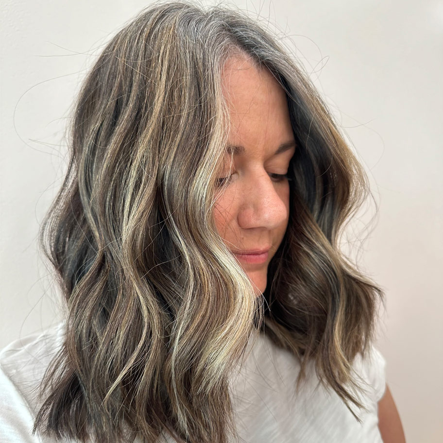 Collarbone Lob Cool Gray Highlights — Gray Blending Highlights