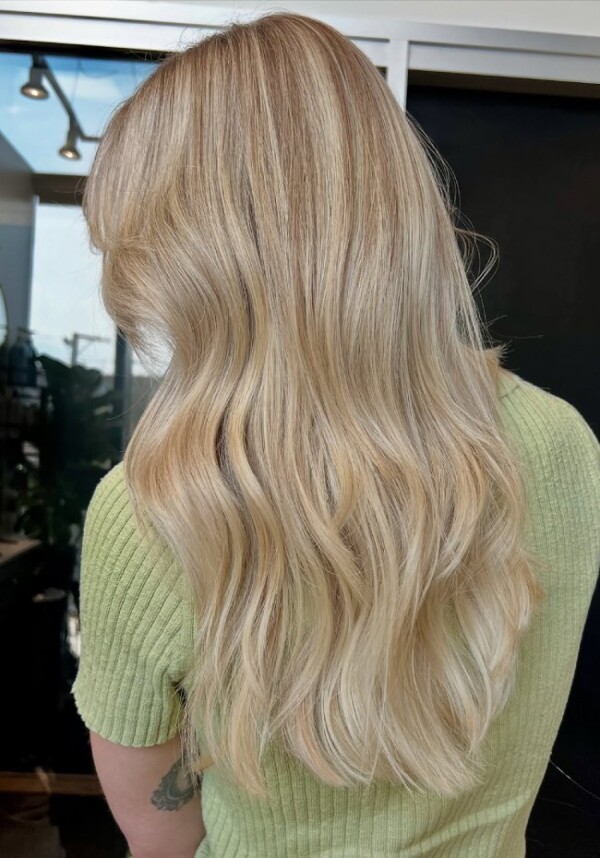 Champagne Blonde With Golden Lowlights — Lowlights for Blonde Hair