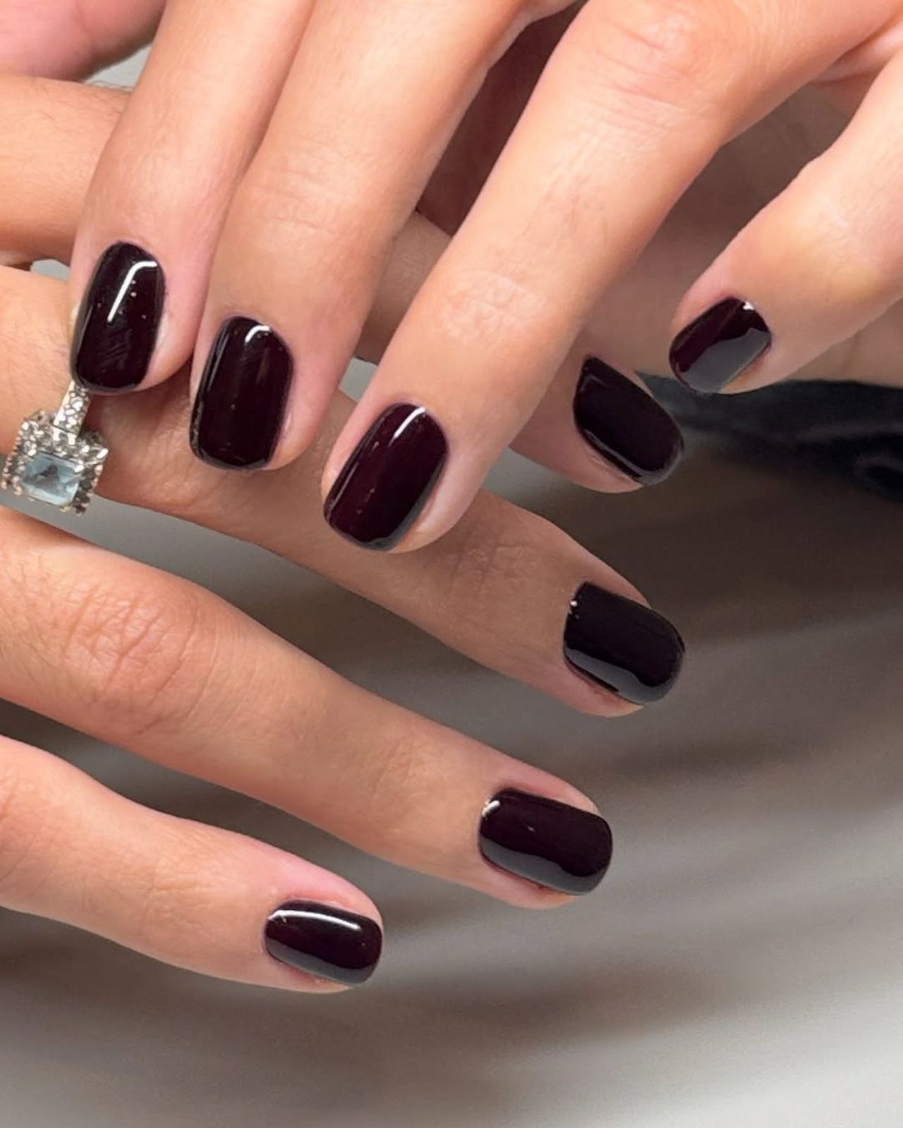 Deep Burgundy Glossy Short Oval Nails Deep Burgundy Glossy Short Oval Nails — Winter Nail Designs