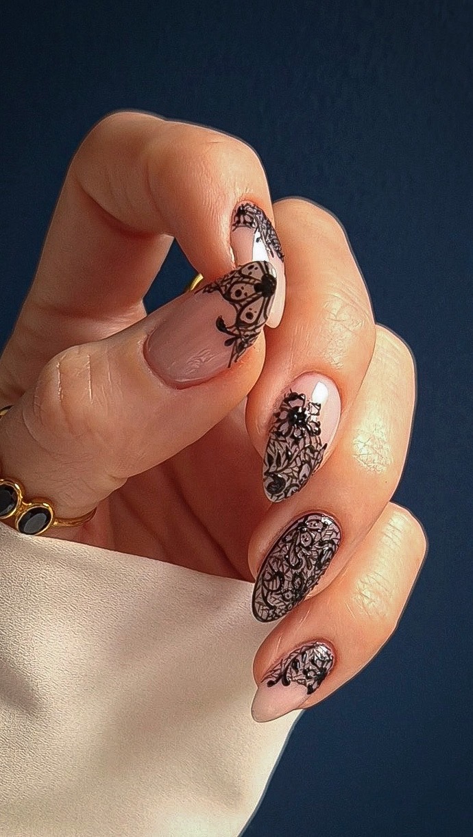 Nude Black Lace Butterfly Motifs Nude Black Lace Butterfly Motifs — Lace Nails