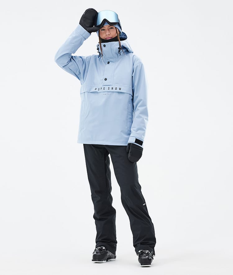 Light Blue Ski Anorak with Contrasting Black Pants Light Blue Ski Anorak with Contrasting Black Pants — Ski Outfits