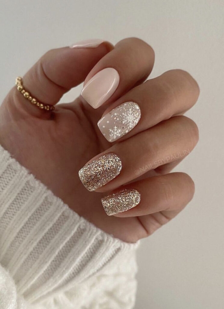 Winter Visual Idea Winter Visual Idea — Short Winter Square Nails