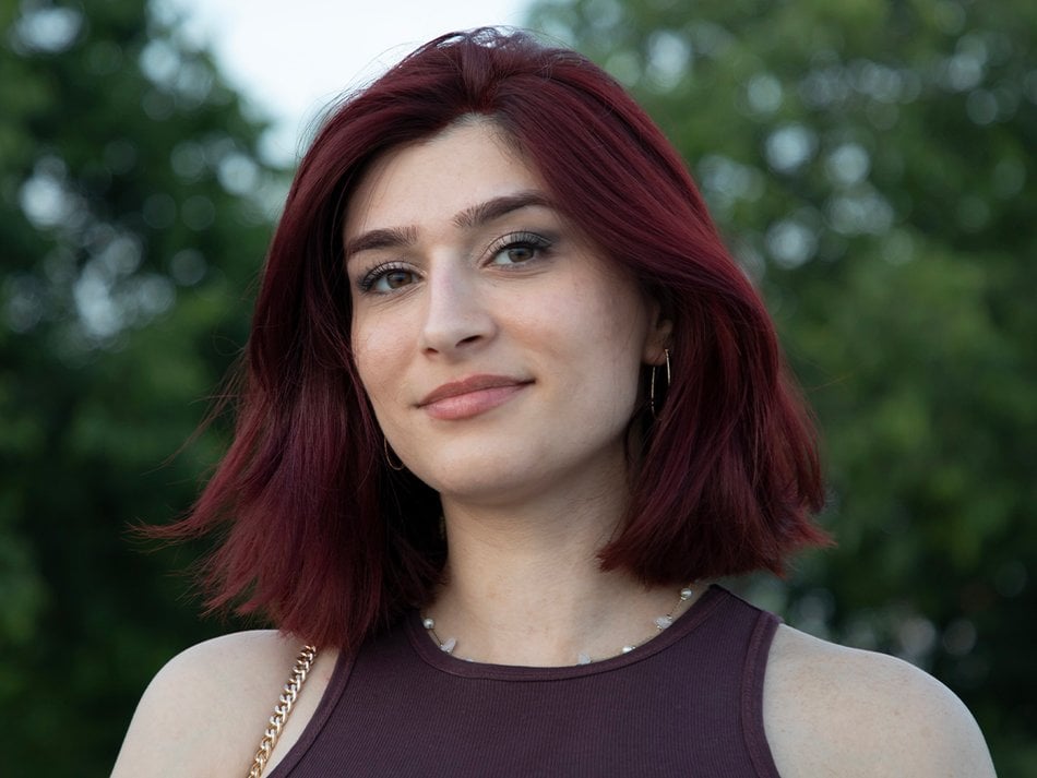 Vibrant Cherry Red Blunt Bob — Cherry Cola Hair Color