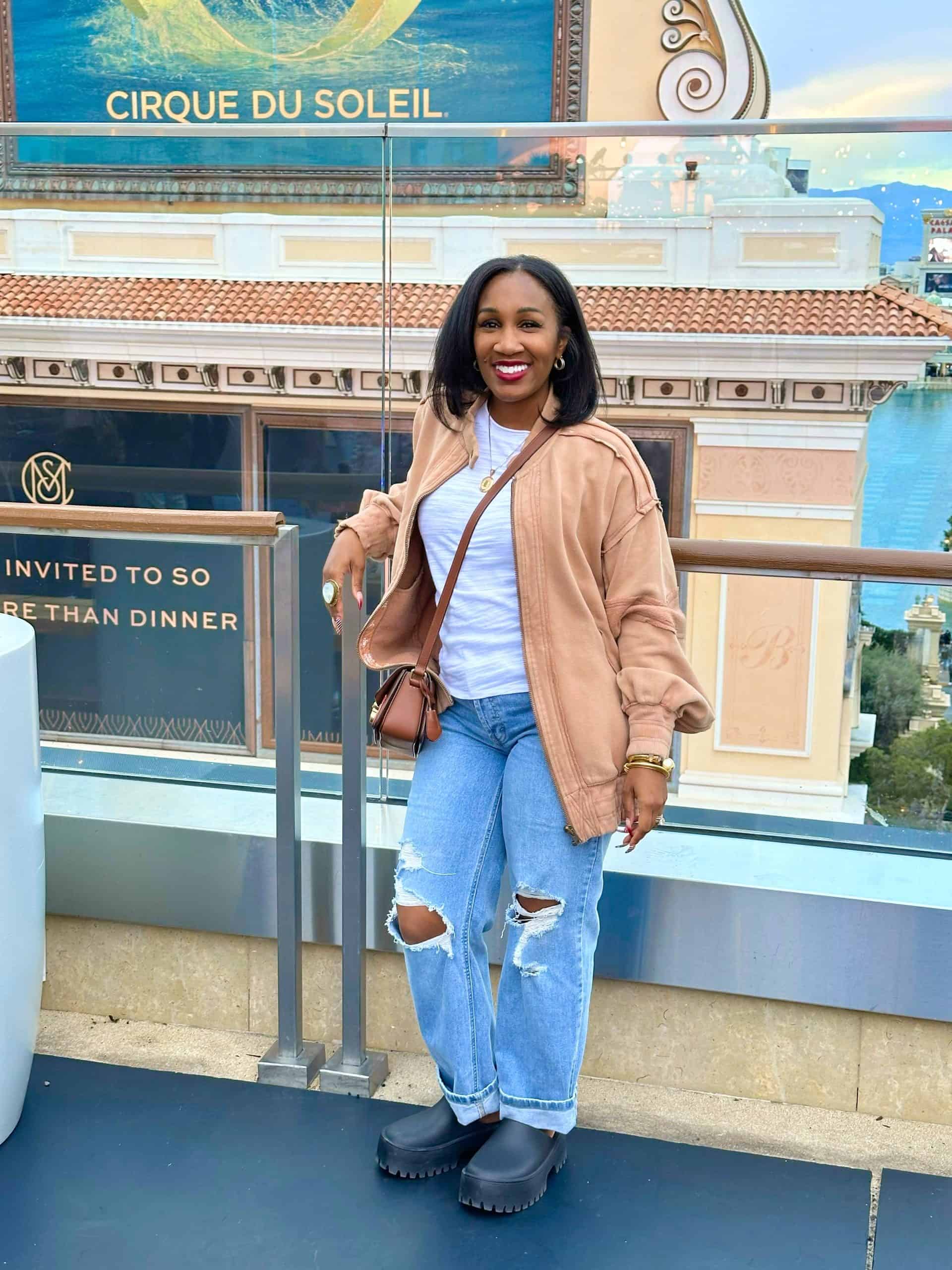 Casual Tan Jacket with Distressed Denim Casual Tan Jacket with Distressed Denim — Las Vegas Winter Outfits