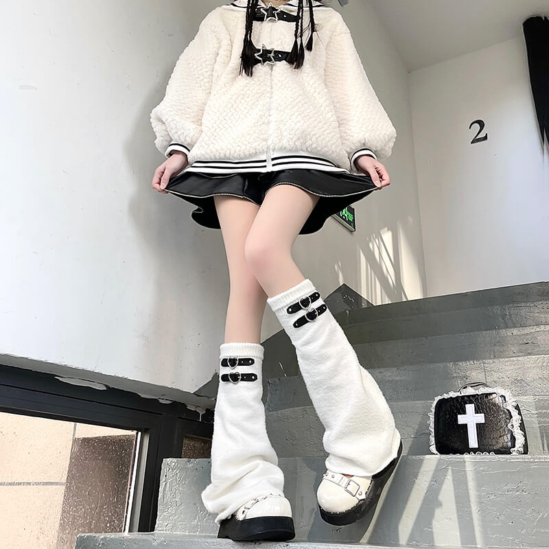 White Fuzzy Leg Warmers with Heart Buckle Details White Fuzzy Leg Warmers with Heart Buckle Details — Leg Warmers Outfits
