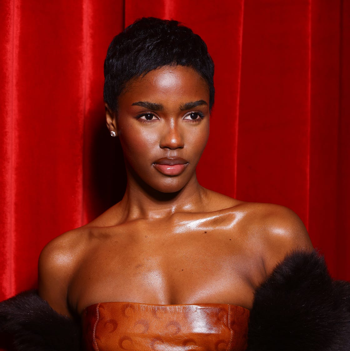 Textured Black Pixie For Fine Hair Textured Black Pixie For Fine Hair — Short Winter Haircuts