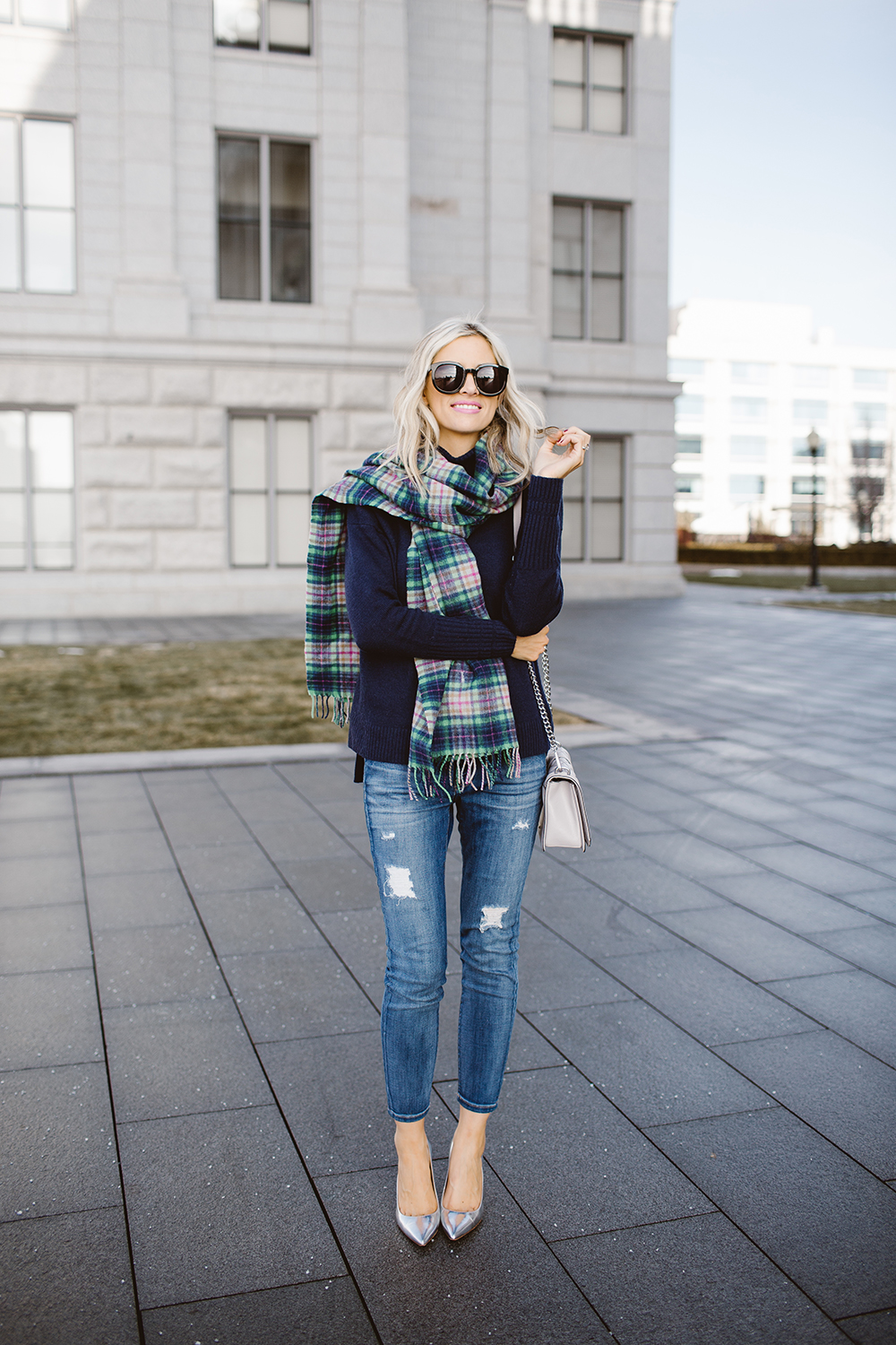 Classic Navy Sweater with Distressed Jeans and Plaid Scarf Classic Navy Sweater with Distressed Jeans and Plaid Scarf — Winter Business Casual Outfits