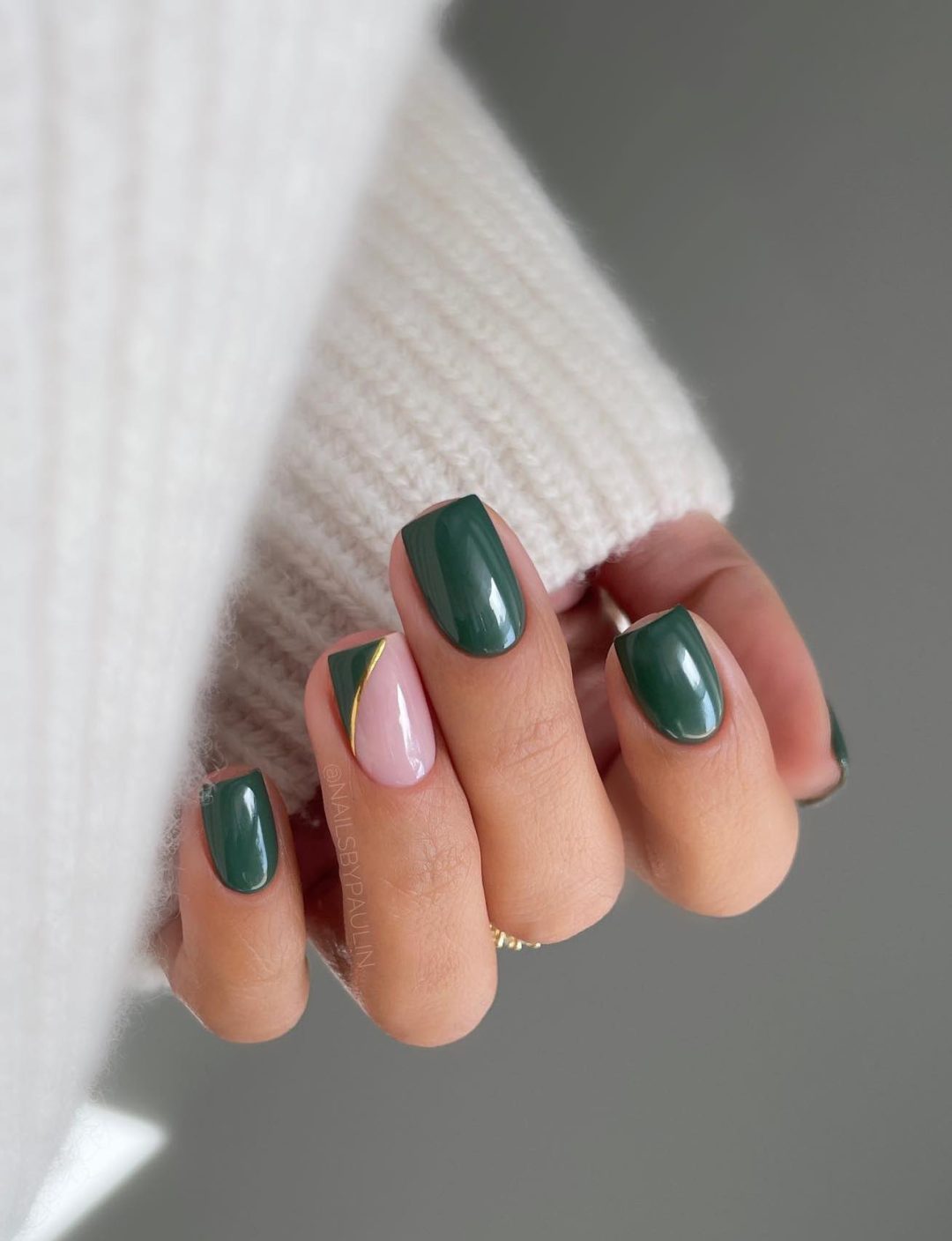 Geometric Emerald and Pink Square Nails Geometric Emerald and Pink Square Nails — Emerald Green Nails