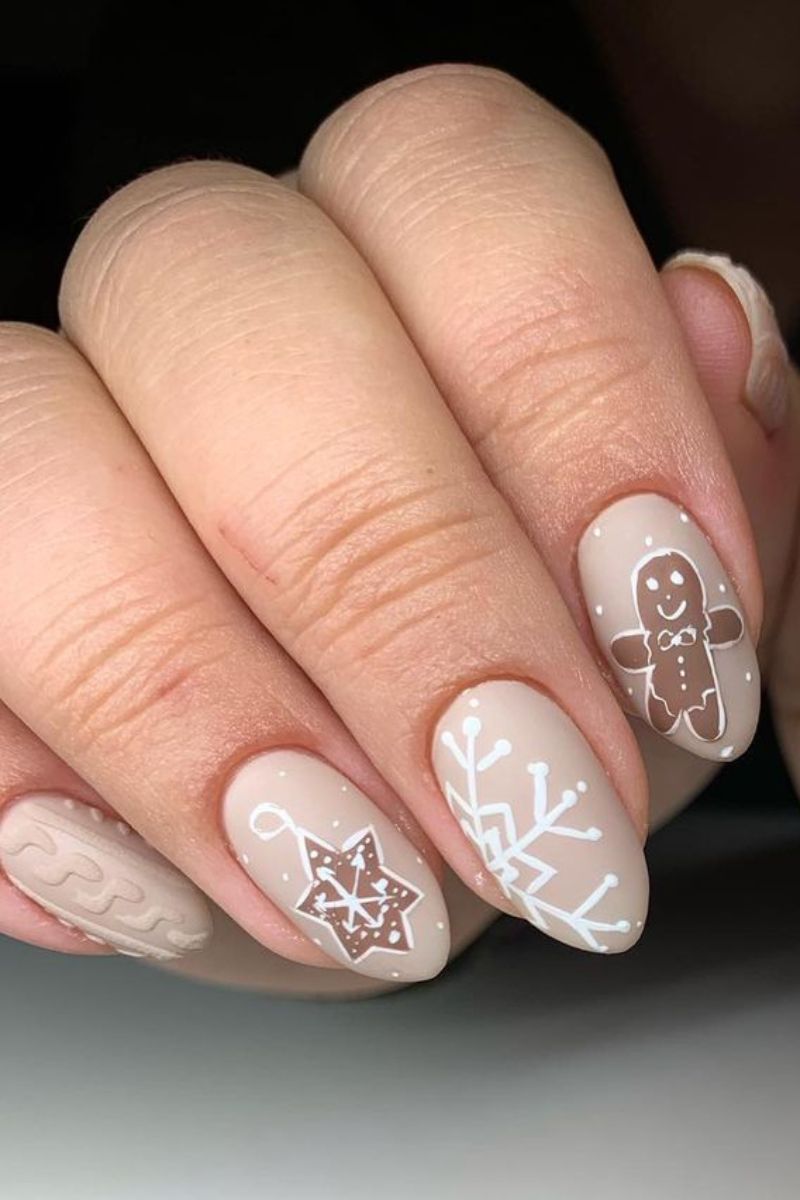 Nude Oval with Winter Characters Nude Oval with Winter Characters — Short Winter Acrylic Nails